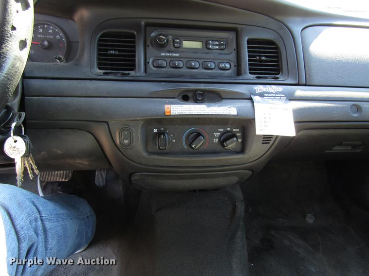 image for item EU9616 2010 Ford Crown Victoria Police Interceptor