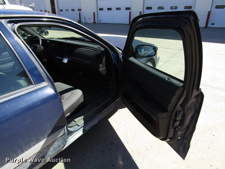 image for item EU9616 2010 Ford Crown Victoria Police Interceptor