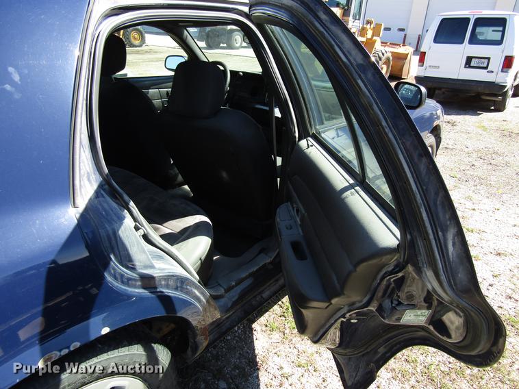 image for item EU9617 2007 Ford Crown Victoria Police Interceptor