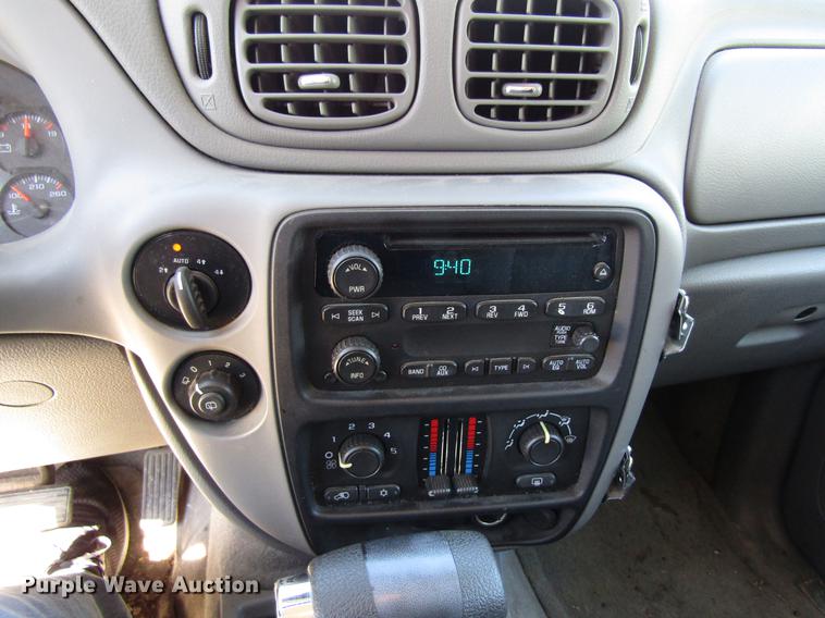 image for item EU9618 2006 Chevrolet TrailBlazer LS SUV