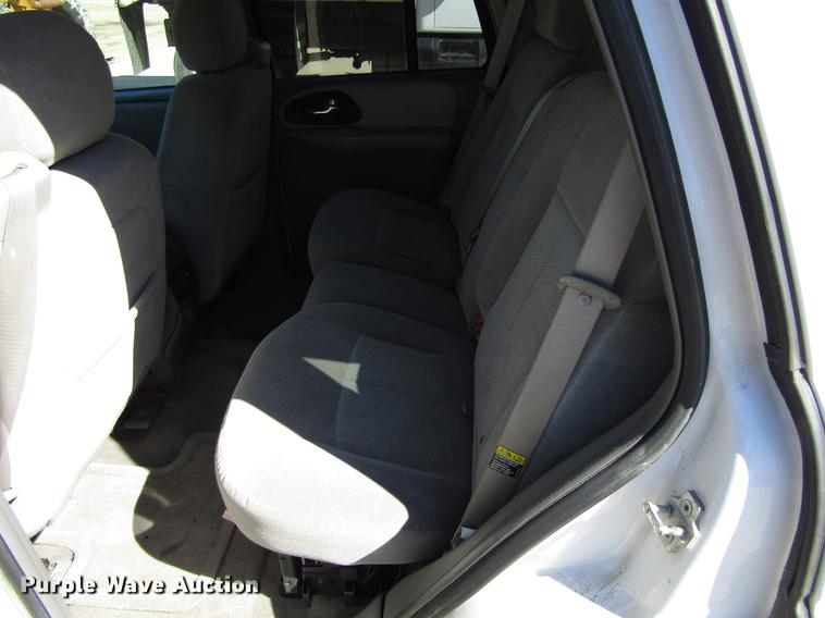 image for item EU9618 2006 Chevrolet TrailBlazer LS SUV