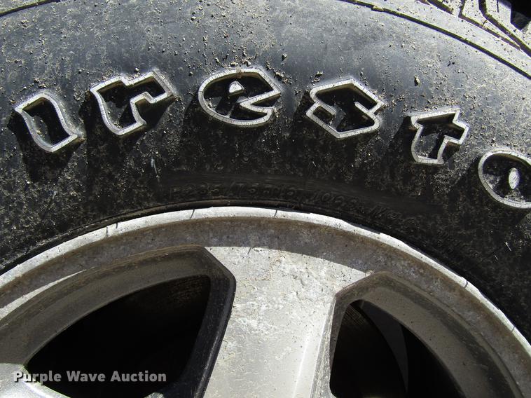 image for item EU9618 2006 Chevrolet TrailBlazer LS SUV