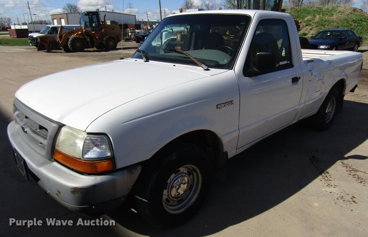 image for item EU9619 1999 Ford Ranger pickup truck