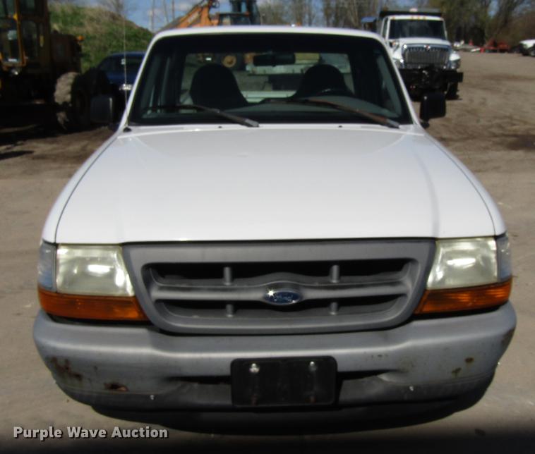 image for item EU9619 1999 Ford Ranger pickup truck