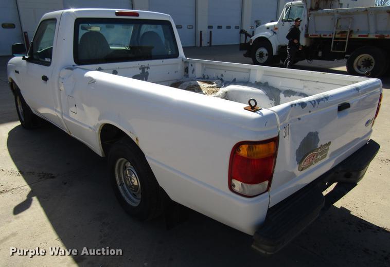 image for item EU9619 1999 Ford Ranger pickup truck