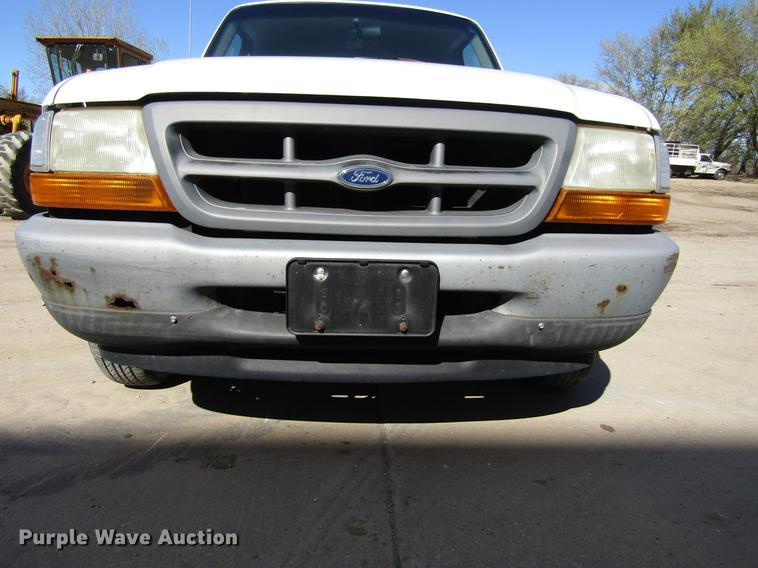 image for item EU9619 1999 Ford Ranger pickup truck