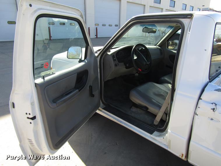 image for item EU9619 1999 Ford Ranger pickup truck