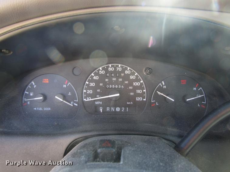 image for item EU9619 1999 Ford Ranger pickup truck