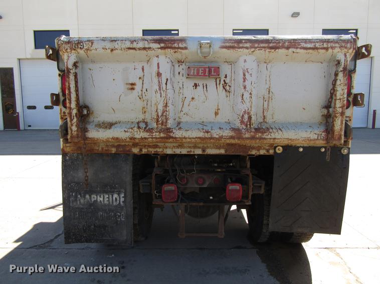 image for item EU9620 1999 International 4900 dump truck