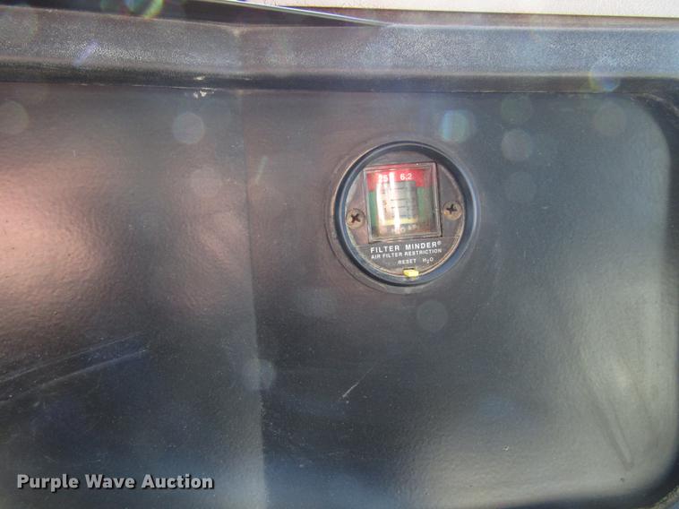 image for item EU9620 1999 International 4900 dump truck