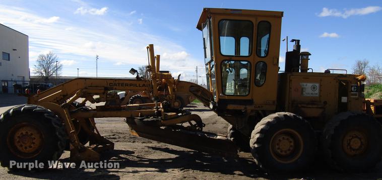 image for item EU9621 1976 Caterpillar 120G motor grader