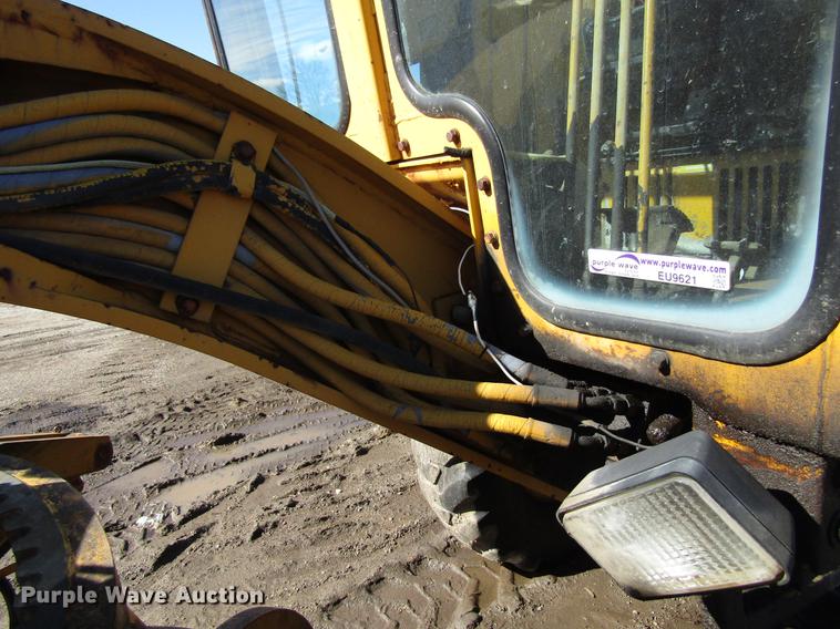 image for item EU9621 1976 Caterpillar 120G motor grader