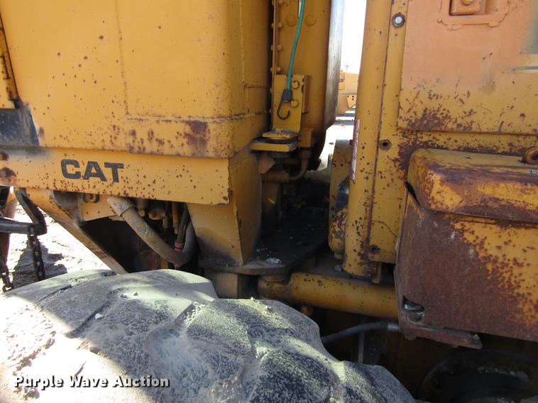 image for item EU9621 1976 Caterpillar 120G motor grader
