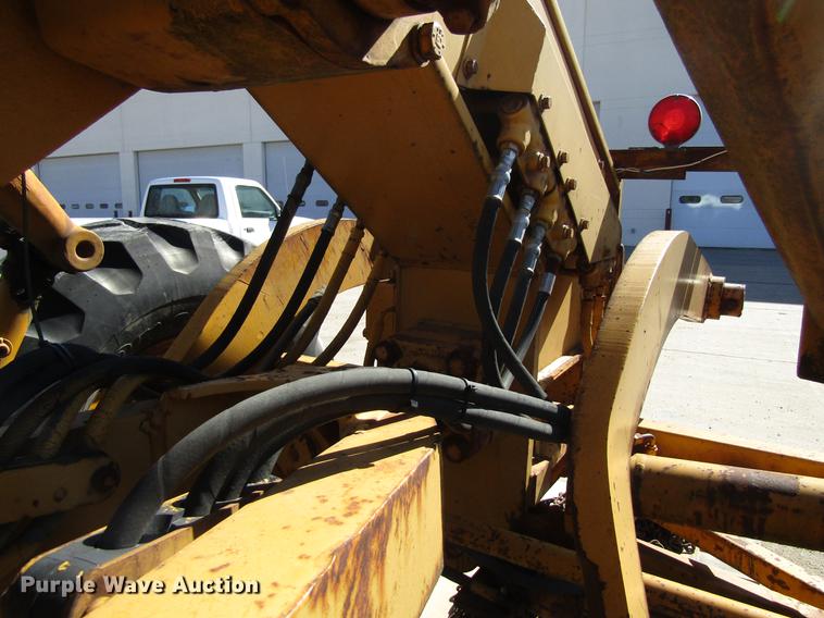 image for item EU9621 1976 Caterpillar 120G motor grader