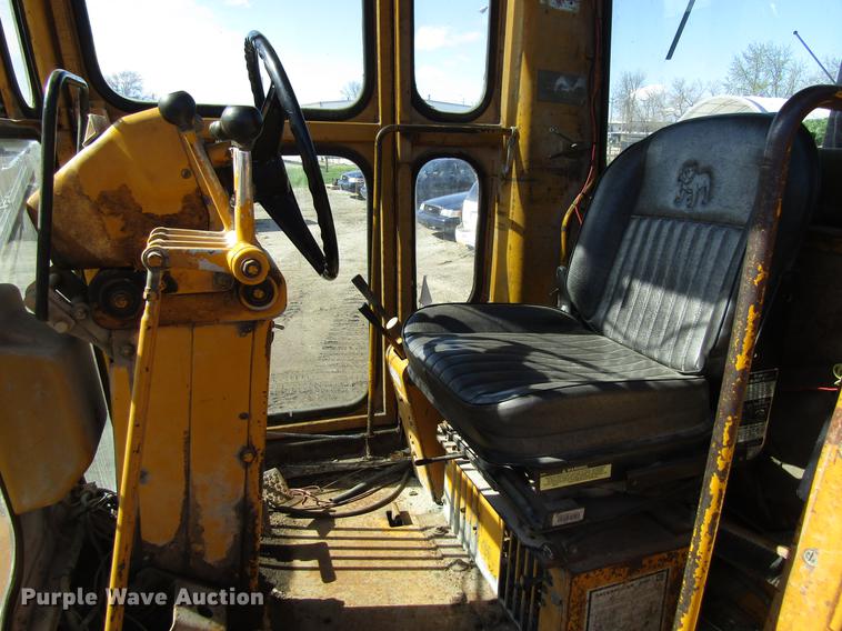 image for item EU9621 1976 Caterpillar 120G motor grader