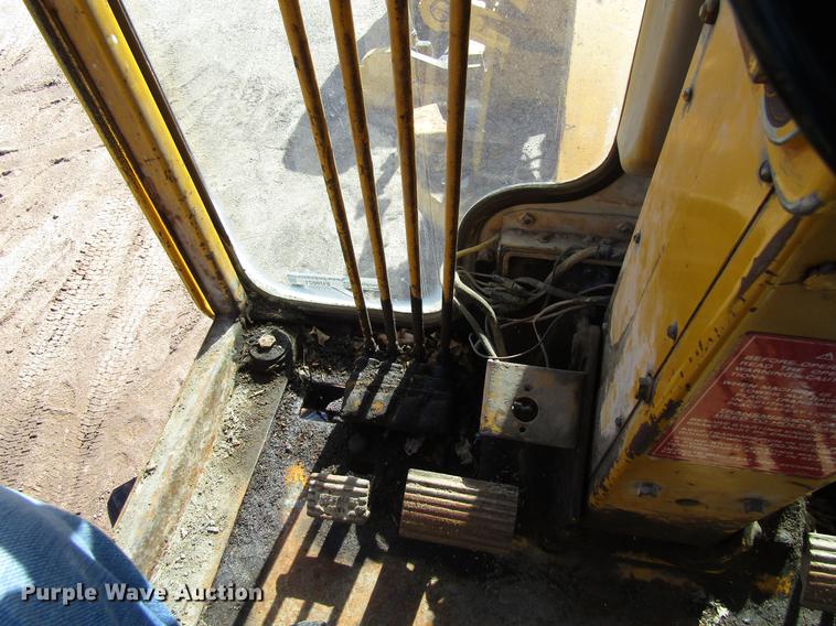 image for item EU9621 1976 Caterpillar 120G motor grader