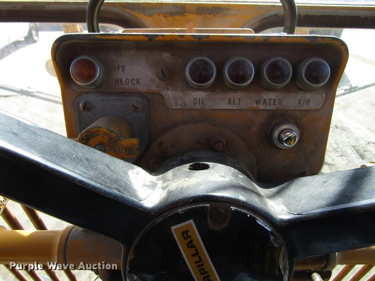 image for item EU9621 1976 Caterpillar 120G motor grader