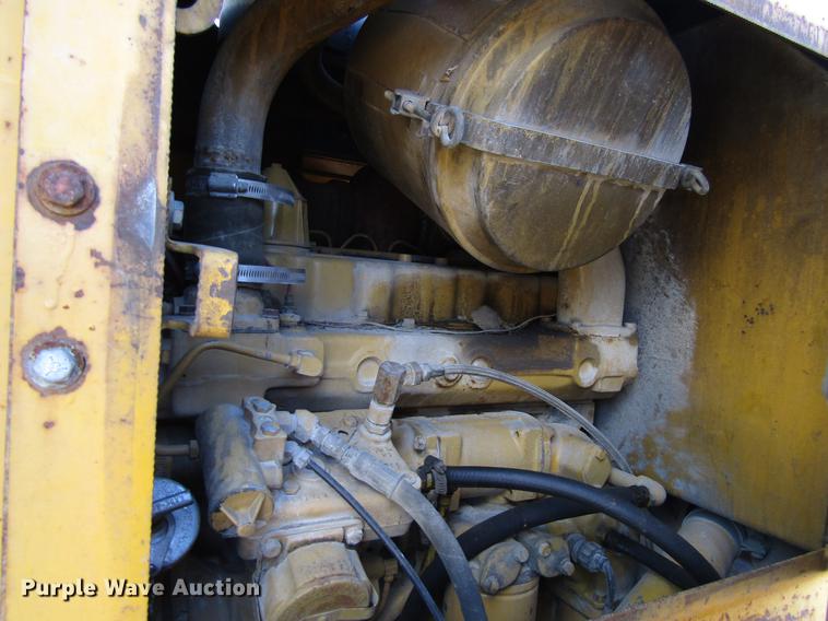 image for item EU9621 1976 Caterpillar 120G motor grader