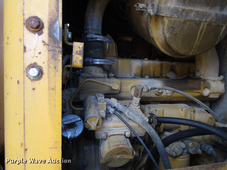 image for item EU9621 1976 Caterpillar 120G motor grader