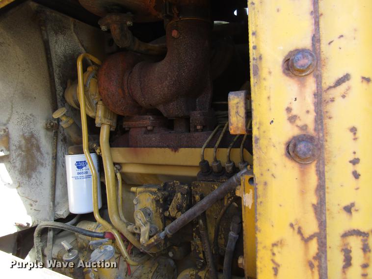 image for item EU9621 1976 Caterpillar 120G motor grader