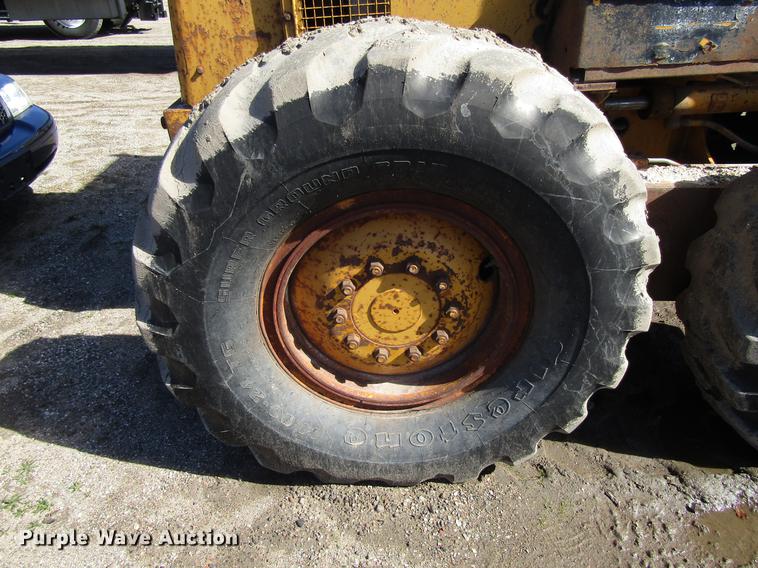 image for item EU9621 1976 Caterpillar 120G motor grader