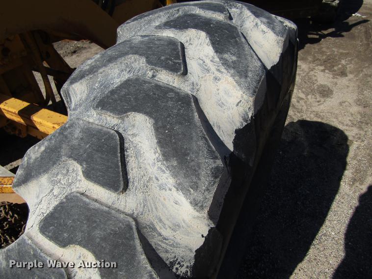 image for item EU9621 1976 Caterpillar 120G motor grader