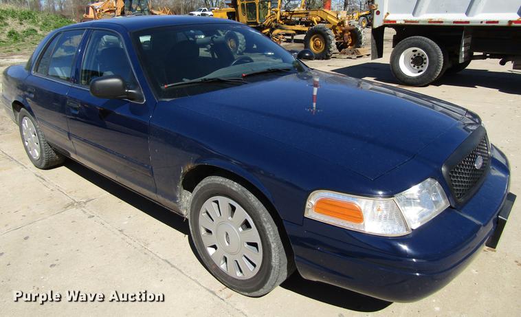 image for item EU9622 2009 Ford Crown Victoria Police Interceptor