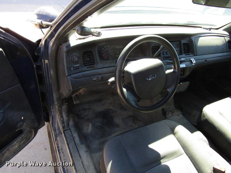 image for item EU9622 2009 Ford Crown Victoria Police Interceptor