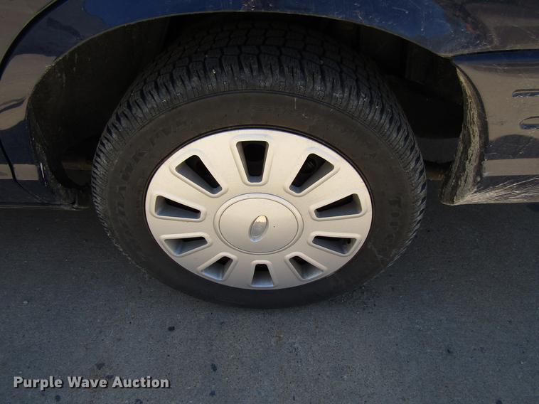 image for item EU9622 2009 Ford Crown Victoria Police Interceptor