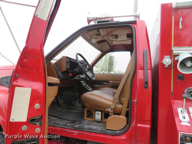 image for item EV9636 1991 GMC TopKick C6500 SL fire truck