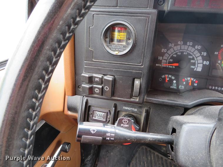 image for item EV9636 1991 GMC TopKick C6500 SL fire truck