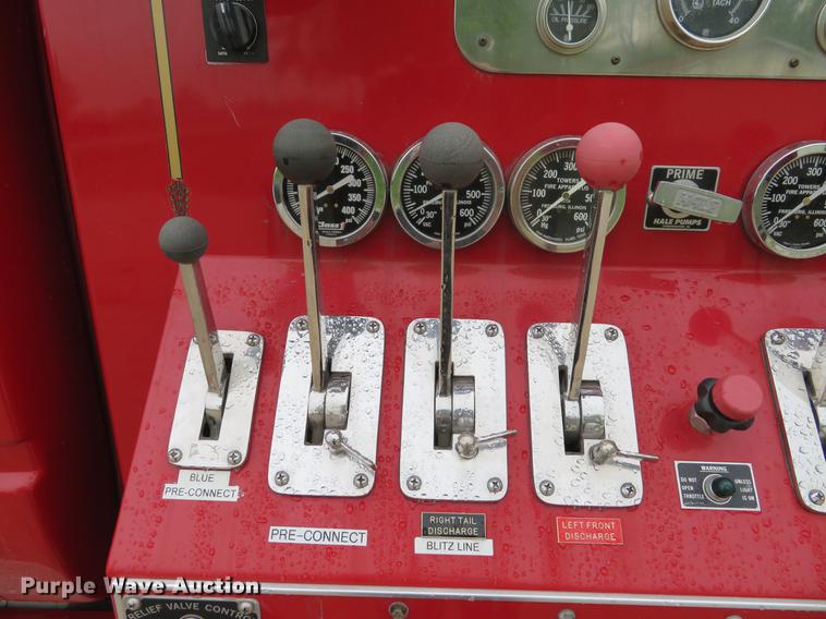 image for item EV9636 1991 GMC TopKick C6500 SL fire truck