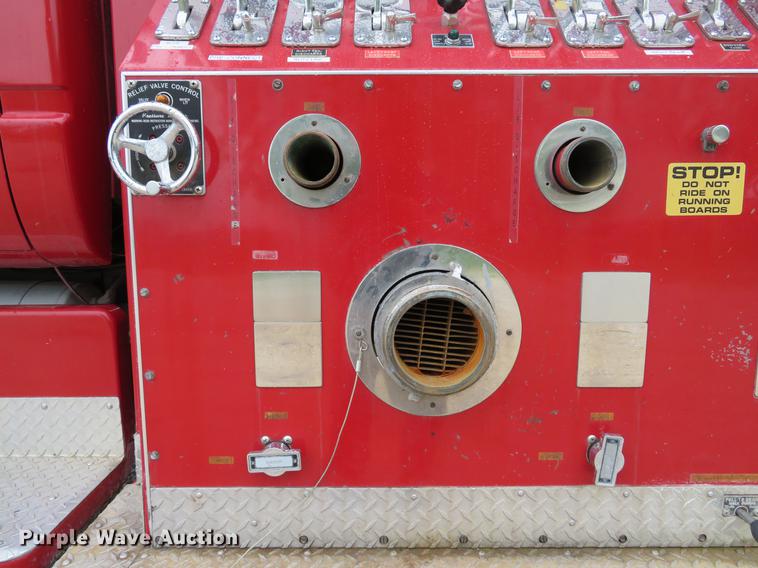 image for item EV9636 1991 GMC TopKick C6500 SL fire truck