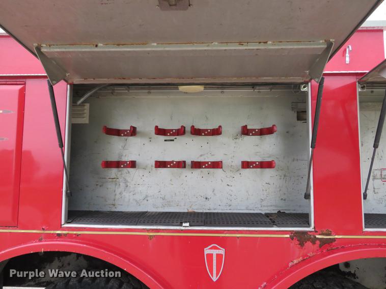 image for item EV9636 1991 GMC TopKick C6500 SL fire truck