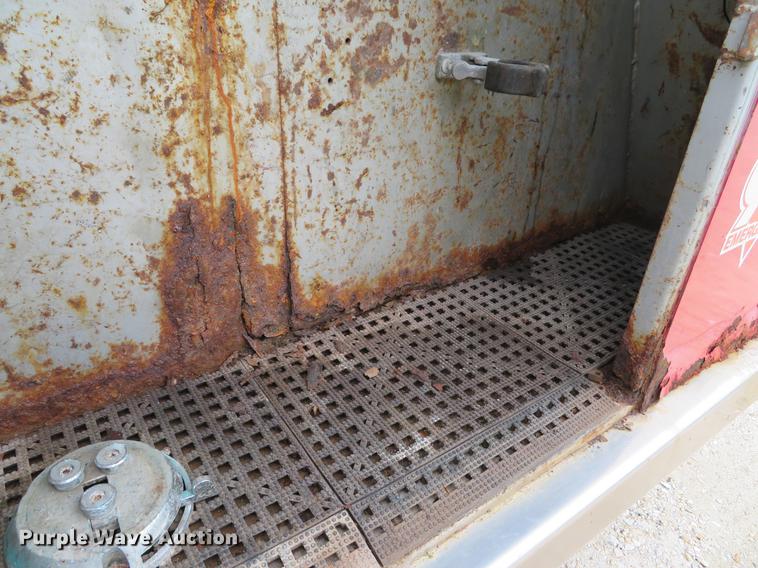 image for item EV9636 1991 GMC TopKick C6500 SL fire truck