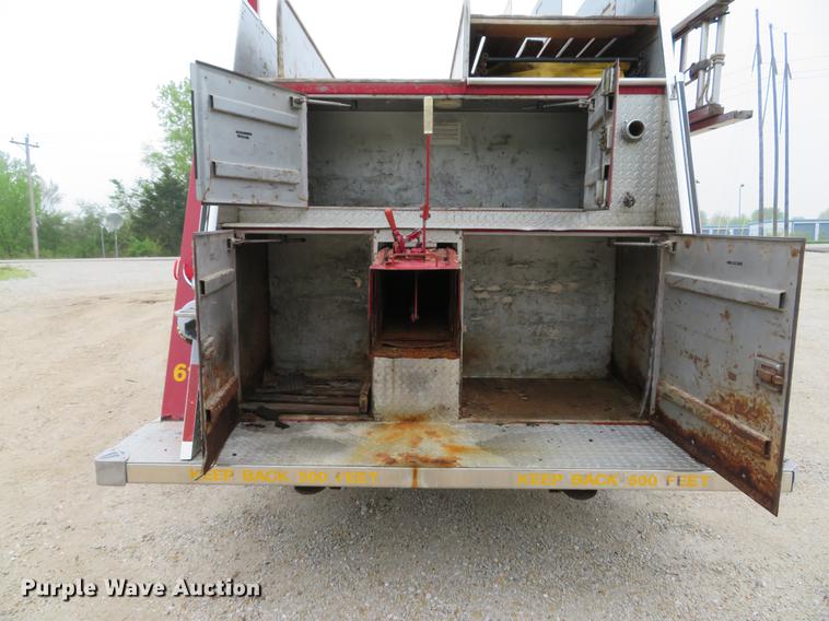 image for item EV9636 1991 GMC TopKick C6500 SL fire truck