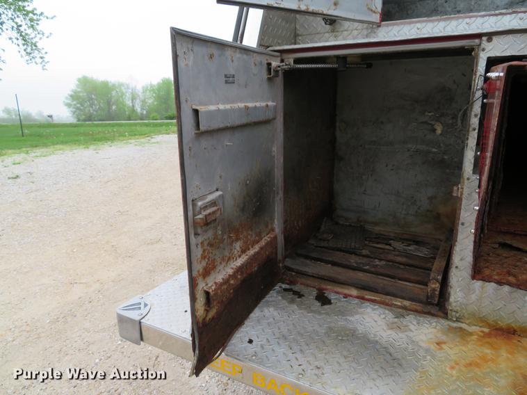 image for item EV9636 1991 GMC TopKick C6500 SL fire truck