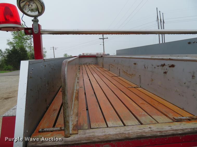 image for item EV9636 1991 GMC TopKick C6500 SL fire truck