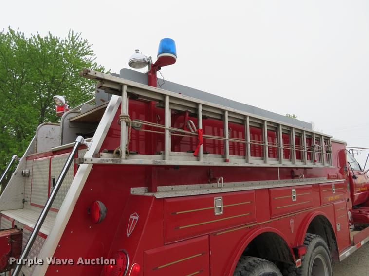 image for item EV9636 1991 GMC TopKick C6500 SL fire truck