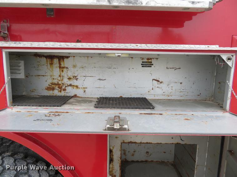 image for item EV9636 1991 GMC TopKick C6500 SL fire truck