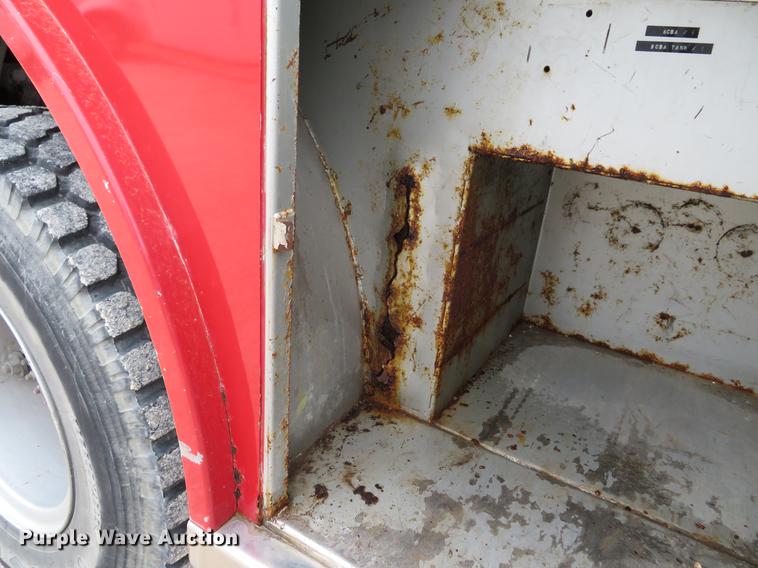 image for item EV9636 1991 GMC TopKick C6500 SL fire truck