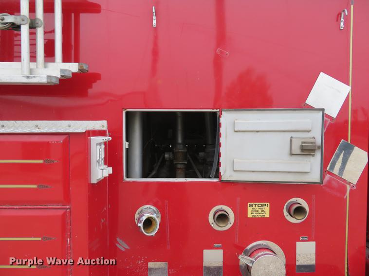 image for item EV9636 1991 GMC TopKick C6500 SL fire truck