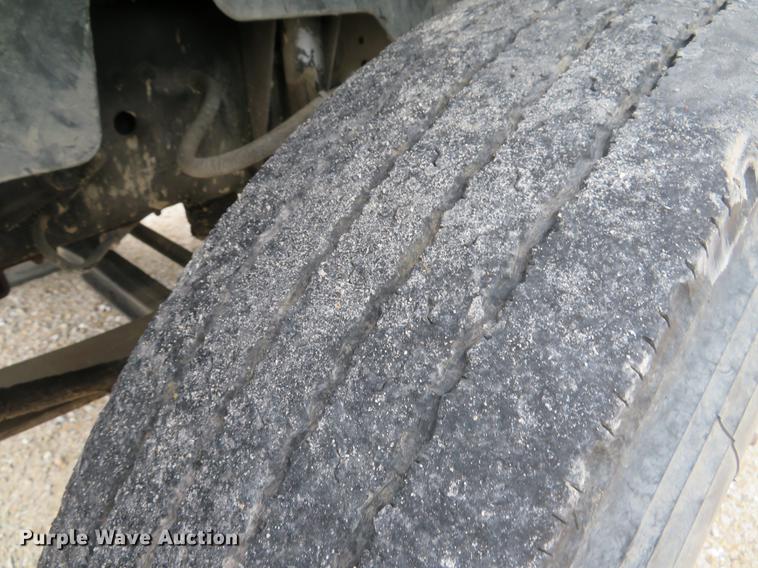 image for item EV9636 1991 GMC TopKick C6500 SL fire truck