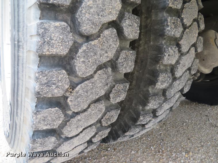 image for item EV9636 1991 GMC TopKick C6500 SL fire truck