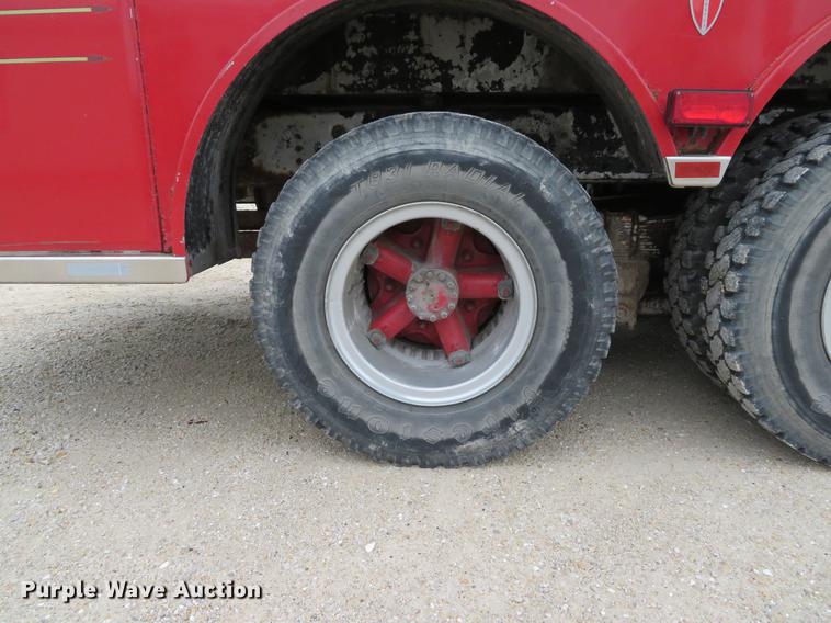 image for item EV9636 1991 GMC TopKick C6500 SL fire truck