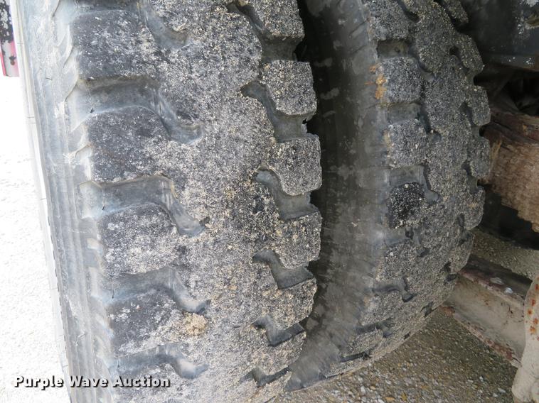 image for item EV9636 1991 GMC TopKick C6500 SL fire truck