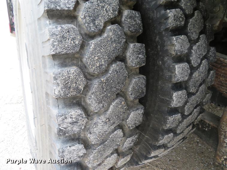 image for item EV9636 1991 GMC TopKick C6500 SL fire truck