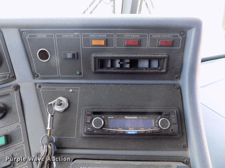 image for item FA9737 1999 Blue Bird LTC-40 school bus