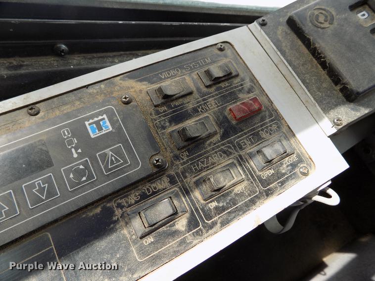 image for item FA9737 1999 Blue Bird LTC-40 school bus