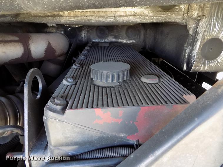 image for item FA9737 1999 Blue Bird LTC-40 school bus